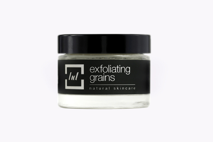 Healthy holiday gift guide exfoliating grains - Dr. Axe