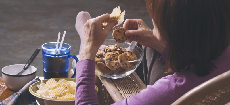 我是如何停止暴饮暴食并开始生活的|苦荞之家